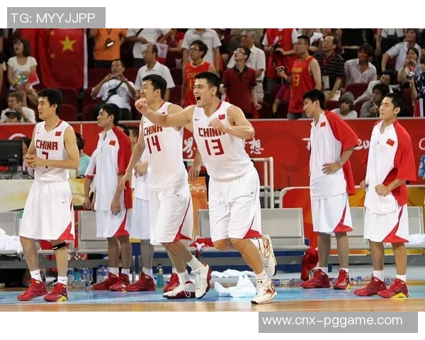 2008年北京奥运会男篮中国队对阵美国队的激烈对决与历史意义分析